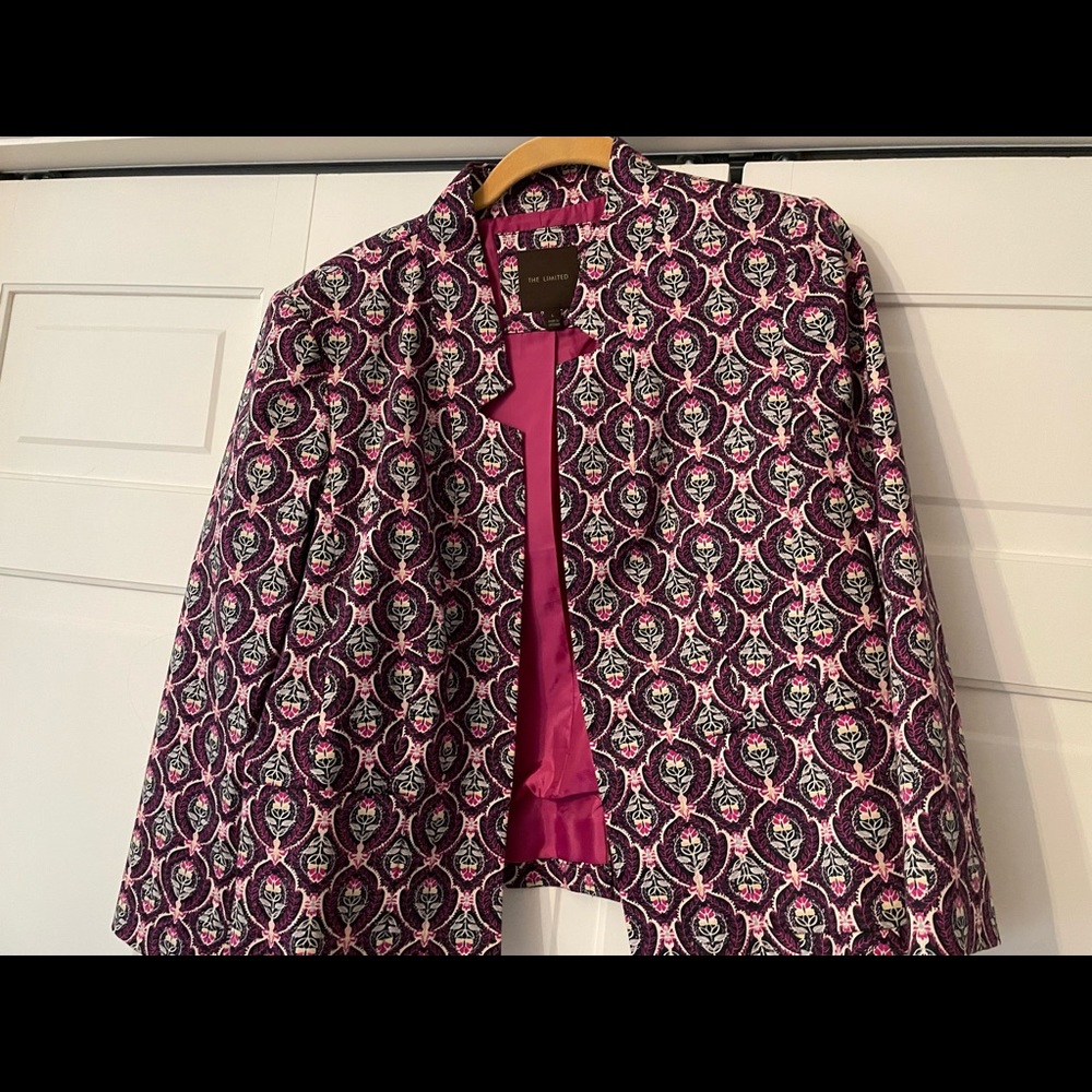 The Limited cropped sleeve jacket